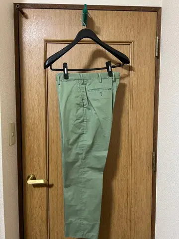 TOMORROW LAND 라이트 그린 치노 슬림 팬츠