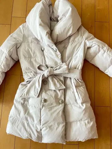 세실 맥비 다운 코트 M 사이즈