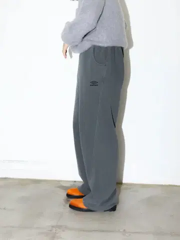 UMBRO JIEDA 3D FADE SWEAT PANTS
