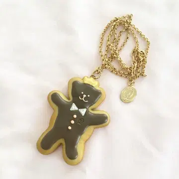 Q-pot. 곰 초코 왕자 목걸이