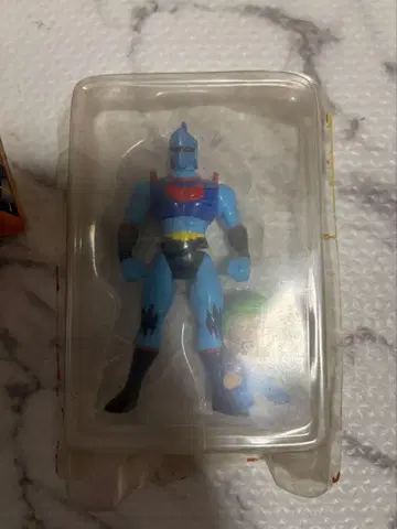 근육맨 액션 피규어 컬렉션 토루토루 아이템 로빈 마스크