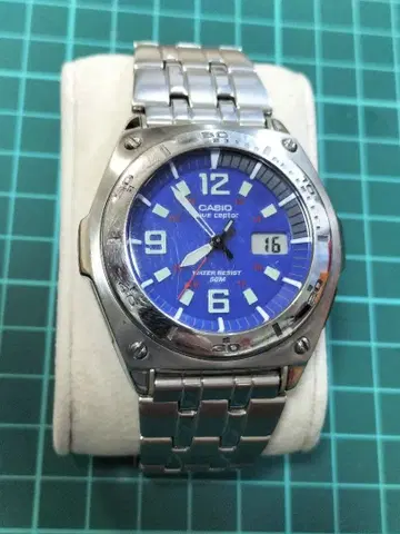 CASIO waceceptor 파랑 다이얼 방수 500m 시계