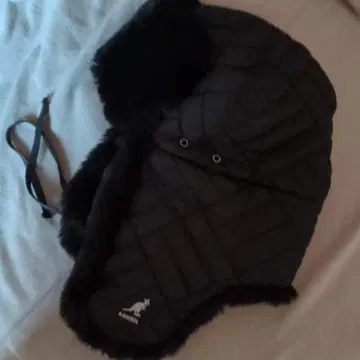 블랙 플라이트 캡 귀도리 포함