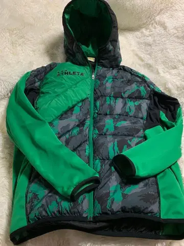 ATHLETA 충전솜 웜 자켓 그린 카모플라쥬 O 사이즈