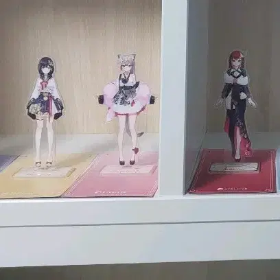 스텔라이브 한복 아크릴 스탠드 팝니다