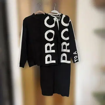 PROC TO A FEED LINE OF FUTURE 페어 니트 스웨터