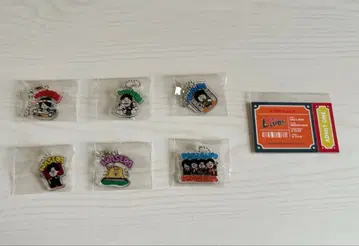 마카로니 연필 아크릴 키링 와세다