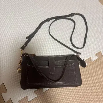 다크 브라운 숄더백