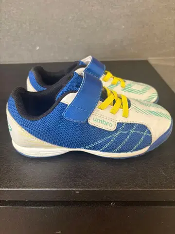 umbro 축구화 벨크로 블루 화이트 17cm