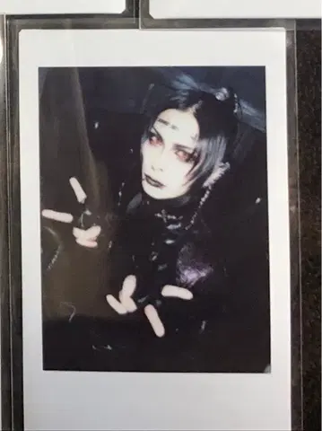 JILUKA 11/18 Boogie 폴라로이드