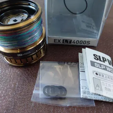 [ 컨디션 최상 ] 다이와 SLPW EX 스풀 4000S