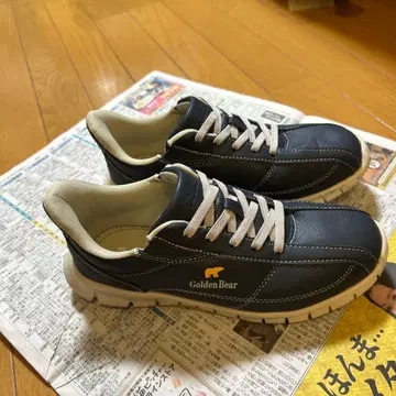Golden Bear 네이비 스니커즈