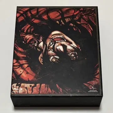 HELLSING OVA I~V Blu-ray BOX [기간 한정 생산]