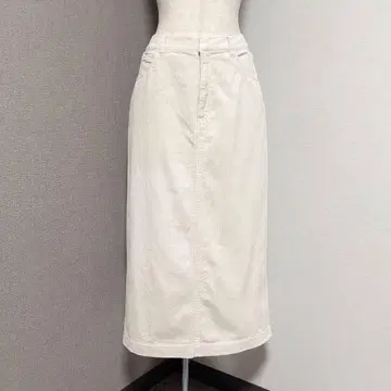 로리즈팜 코듀로이 롱 스커트 아이보리 i라인