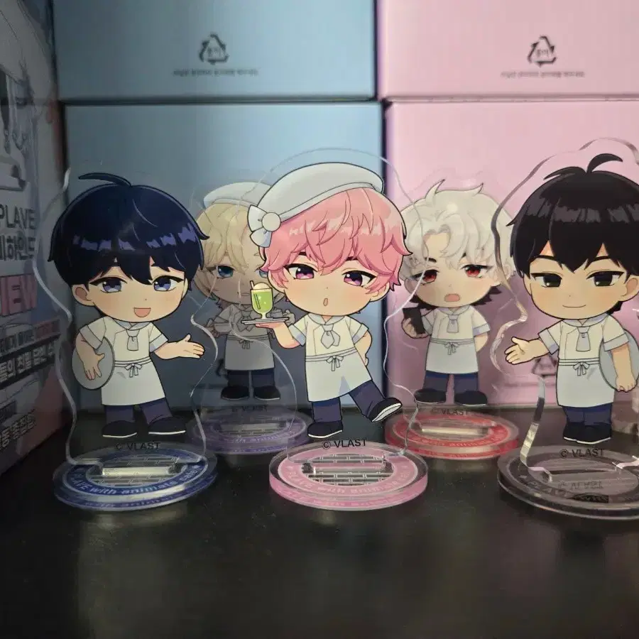 PLAVE Aniplus ID Photo Bulk WTS [Noah, Eunho, Hamin] | Bunjang Global