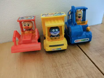 호빵맨 트랙 완구 3체 세트