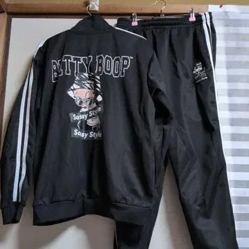 BETTY BOOP 블랙 저지 세트 얇은 소재 L 사이즈
