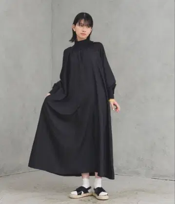 2 새틴 풀오버 원피스 긴팔 블랙