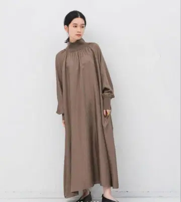 3 새틴 풀오버 원피스 긴팔 모카 브라운