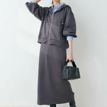 내추럴 꾸뛰르 후와모치 스커트