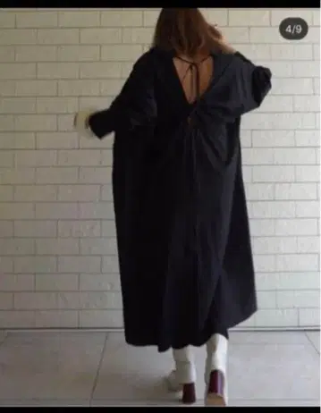 에트르 도쿄 백 오픈 트위스트 원피스