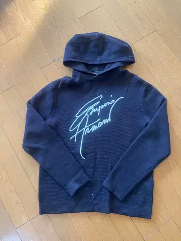 Emporio Armani 다크 네이비 니트 후드티