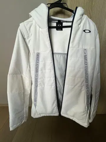 Oakley 화이트 JPN M