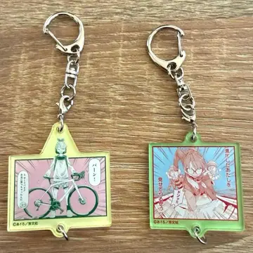 유루캠 10주년 기념 전시회 이어지는 시계 부품 아크릴 키링 컬렉션 2개