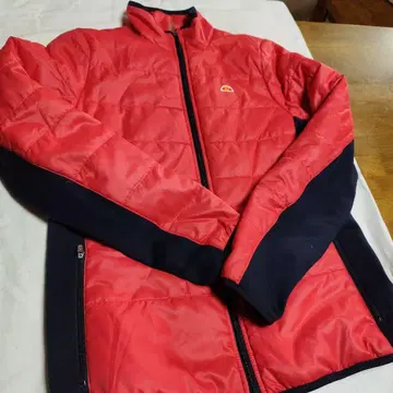 레드와 네이비 퀼팅 자켓 L 사이즈