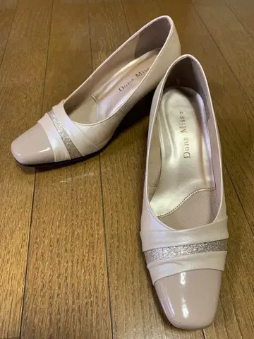 Dona Miss 베이지 펌프스 23.5cm 천연 가죽