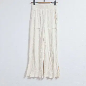 GU 리브 와이드 팬츠 S 베이지 아이보리 계열 슬릿 포함