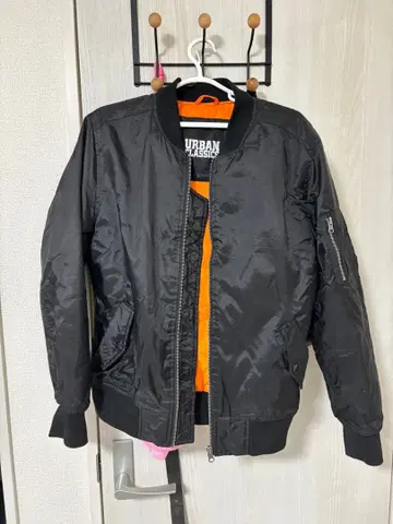 URBAN CLASSICS MA-1 자켓 L 블랙