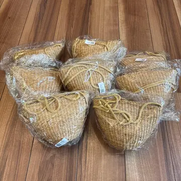 천연 소재 베이지 바스켓 숄더백 8개 세트