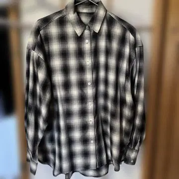 모듬 체크 BIG 셔츠 블랙 옴브레 체크 스트랩 택 없음 중고