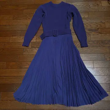 Mila Owen 플리츠 롱 원피스