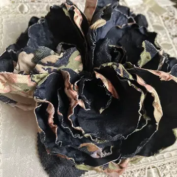 [ 미사용 ] 잉게보그 코사지