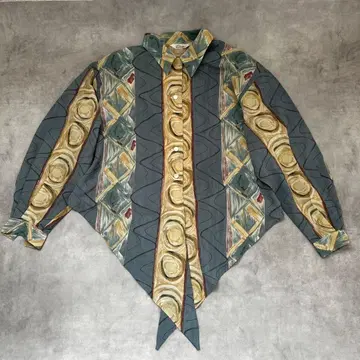 기하학 패턴 긴팔 셔츠