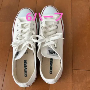 컨버스 올스타 화이트 스니커즈