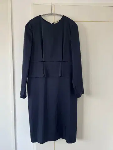 네이비 긴팔 원피스 수트 졸업식