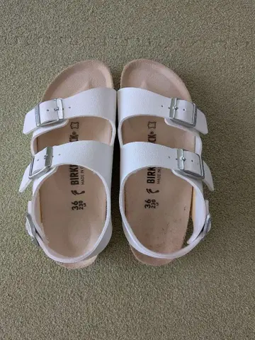 Birkenstock 화이트 샌들 36