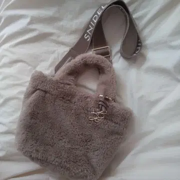 스나이델 퍼 백