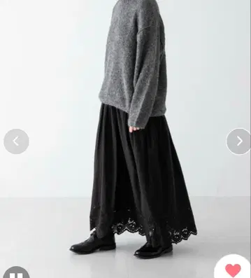 카구레 스캘럽 자수 개더 스커트