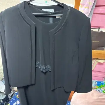 THEORIA 블랙 원피스 수트