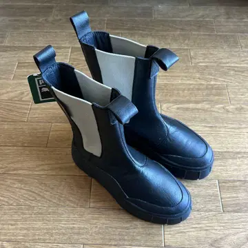 새상품 미사용 PUMA 푸마 사이드 고어 부츠