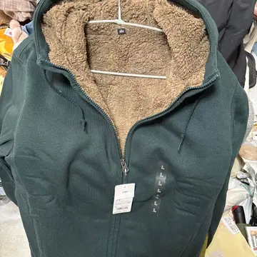 새상품! 새상품급! 남성용 다크 그린 플리스 후드티 L 사이즈