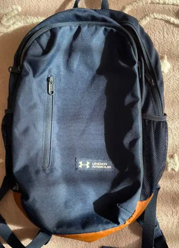 언더아머 백팩