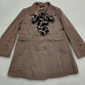 Yhersyya 베이지 더블 브레스트 트렌치코트