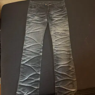 [ TORNADO MART ] 다크 그레이 슬림핏 데님