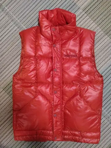 마모트 마운틴 리미티드 다운 베스트 XS 오렌지