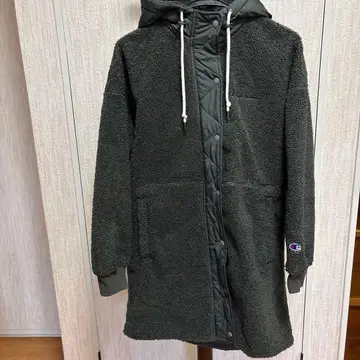 Champion 보아 후드 롱 코트 올리브 그린
